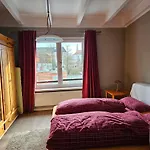 Apartment Im Dachgeschoss Mit Aufzug